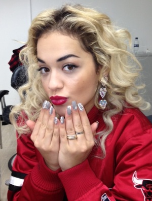 rita ora nails