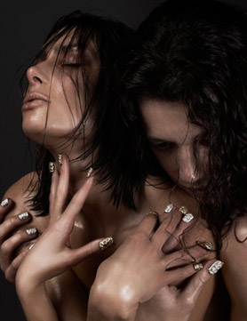 goldsilvernails